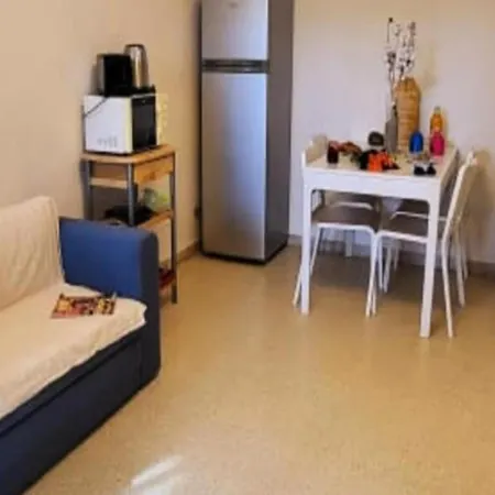 Daire For 2 People Le Grau-du-Roi